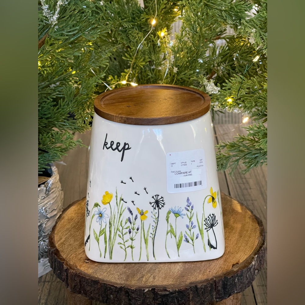 🌼Brand NEW w/Tag Rae Dunn Wildflower keep Cellar/Canister w/Wooden Lid 🌼